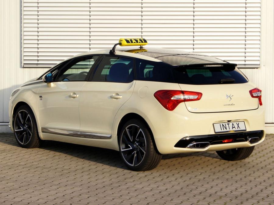  Citroen DS5 Taxi 2012 года  (фото 2 из 3)